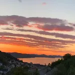 Holiday home Cosy House With Sunny Terrace, Garden And Fjord View Bergen