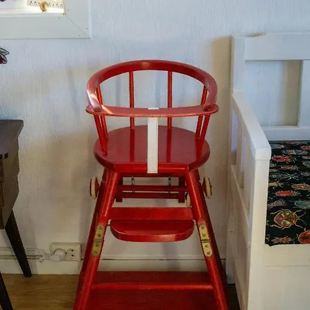 Дом отдыха Cosy House With Sunny Terrace, Garden And Fjord View