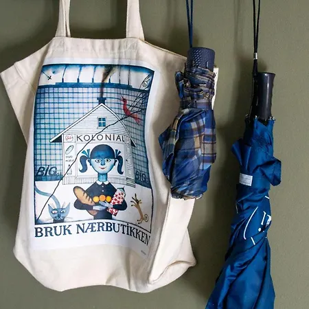 Cosy House With Sunny Terrace, Garden And Fjord View Дом отдыха *