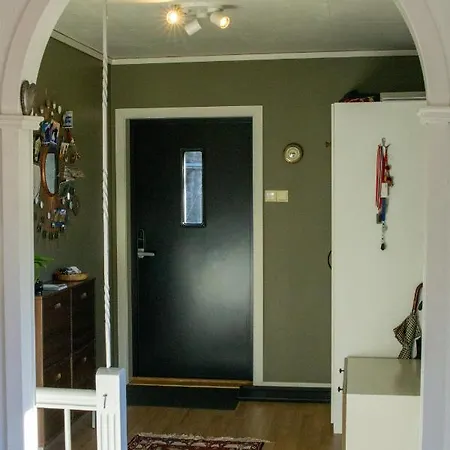 Cosy House With Sunny Terrace, Garden And Fjord View Берген