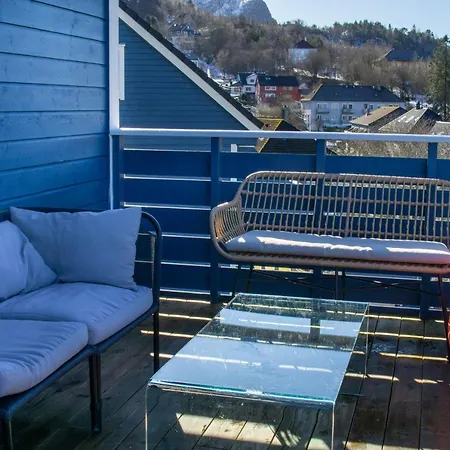 Cosy House With Sunny Terrace, Garden And Fjord View